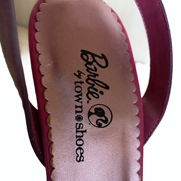 BARBIE by Town Shoes Leather Pink Purple Heel - Picture 8 of 9